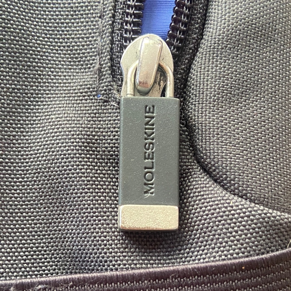 Moleskine Bag - Picture 10 of 11